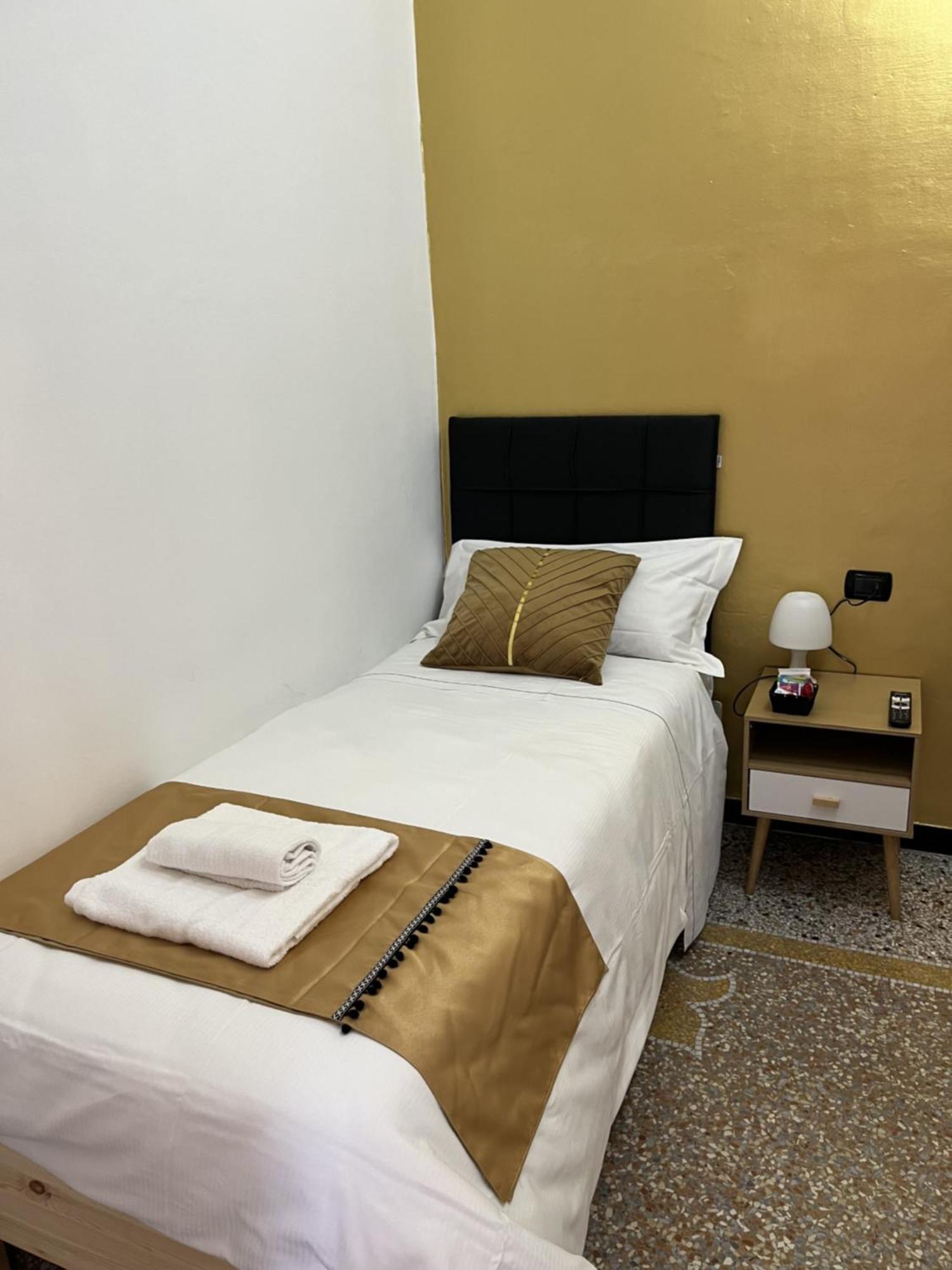 Genova Gold Rooms Kültér fotó